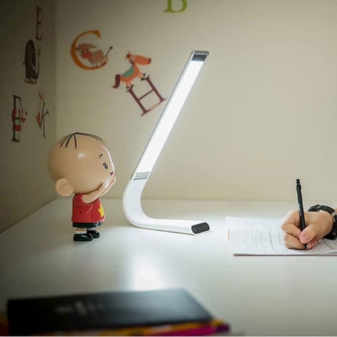 Mark' Wireless LED Desk Lamp, 360 Adjustable, Portable, Foldable and USB Rechargeable, Up to 40 Hours of Continuous Light, Touch Control, 6 Brightness Levels, 3 Light Modes (Gold)