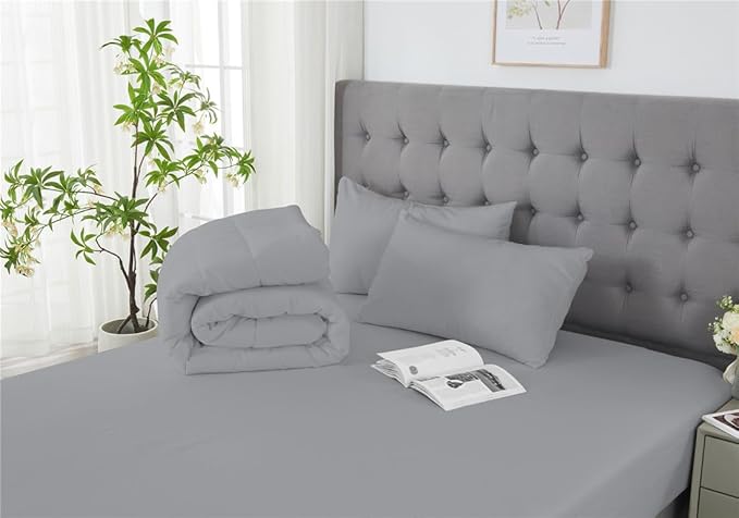 3 Piece Solid Color All Season Bedding Comforter Set Microfiber Soft Lightweight Bedding Set for Kids Teens Adults Room Decor with 1 Comforter and 2 Pillowcases King