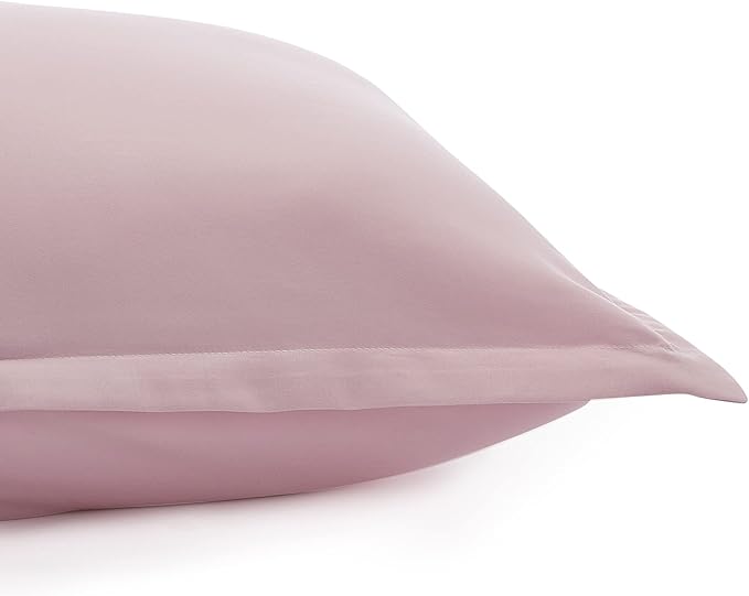 Amazon Basics Kid's 2 Piece Comforter and Pillow Sham Set, Soft, Easy Wash Microfiber, Twin, Light Pink, Solid