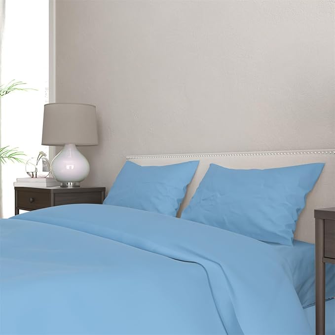 3 Piece Solid Color All Season Bedding Comforter Set Microfiber Soft Lightweight Bedding Set for Kids Teens Adults Room Decor with 1 Comforter and 2 Pillowcases Twin