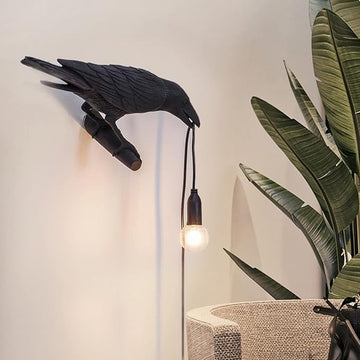 Raven Desk Lamp, Raven Lamp, Bird Lamp, Resin LED Bird Lamp for Bedroom/Office/Living Room/Farmhouse Art Deco with Plug (Left)