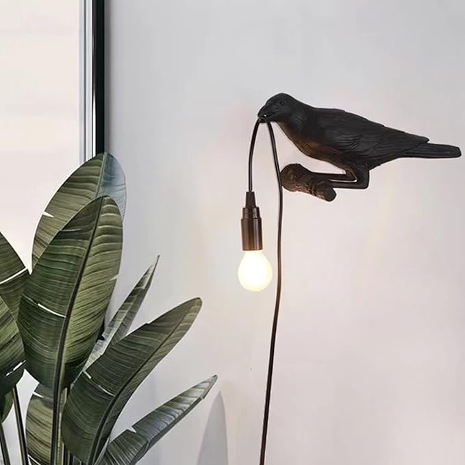 Raven Desk Lamp, Raven Lamp, Bird Lamp, Resin LED Bird Lamp for Bedroom/Office/Living Room/Farmhouse Art Deco with Plug (Right)