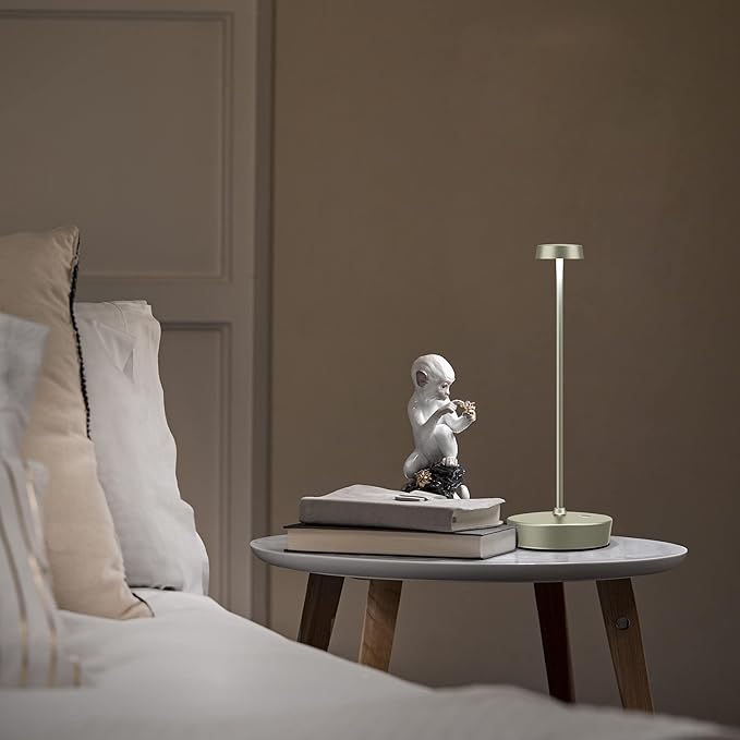 Rechargeable Table Lamp Cordless Battery Operated LED Light 5000mAh 3-level Brightness Portable Desk Lamps Touch Control Indoor Outdoor Use for Patio Home Restaurant
