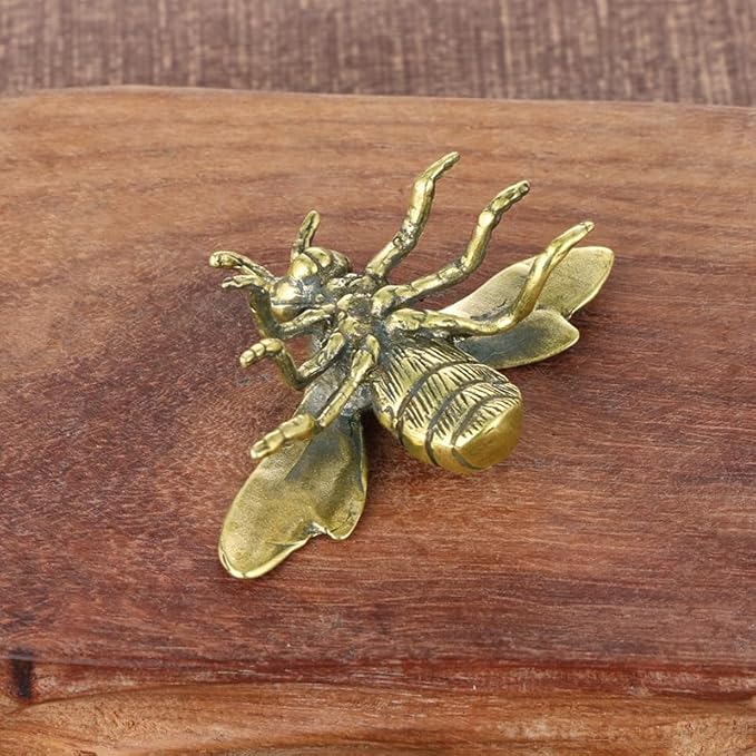 Vintage Solid Brass Bee Figurine - Adorable Desk Decor for Collectors - Perfect Home or Office Accent(Bee)