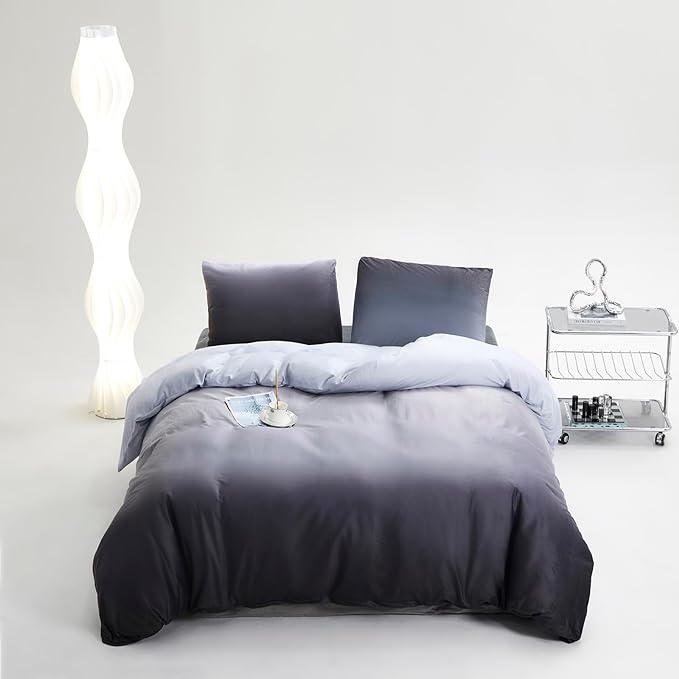 Wellboo Grey Gradient Comforter Sets California King Silver Grey Velvet Bedding Comforters Cal King Modern Plain White and Dark Grey Flannel Quilts Gray Comforters Micromink Sherpa Fuzzy Plush Bed