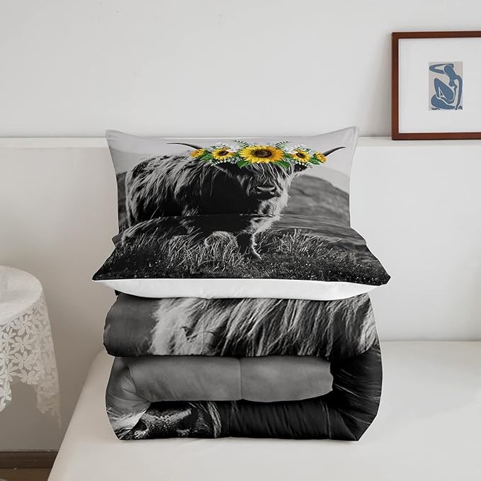 Highland Cow Comforter Set King Size for Adult Women Sunflower Cow Print Bedding Farmhouse Decor Wild Animal Cows with Gray Fur Quilted Duvet Decor 3 Pcs Bedding ,1 Duvet Cover + 2 Pillowcases