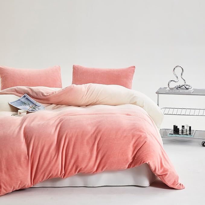 Wellboo Pink White Gradient Comforter California King White and Pink Fluffy Bedding Comforters Cal King Modern Bean Pink Gradient Flannel Quilts Farmhouse Watercolor Comforters Sherpa Fuzzy Plush Bed