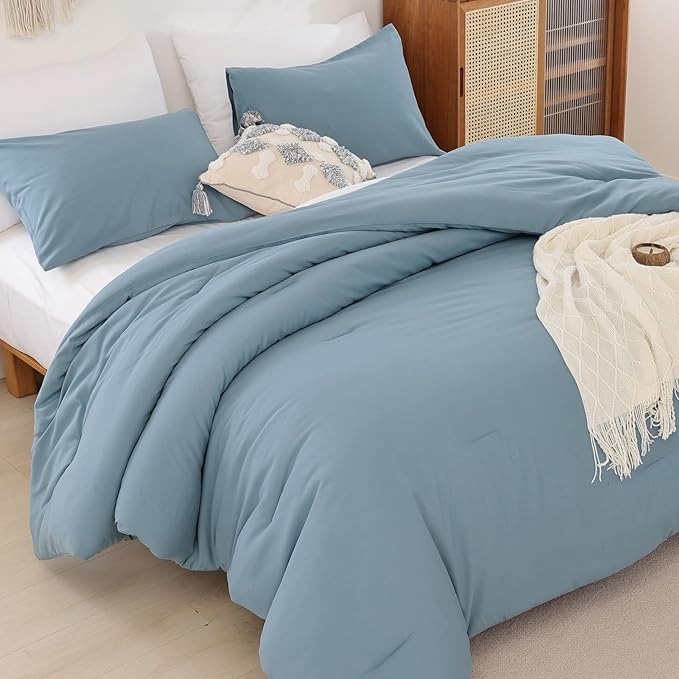 ROSGONIA Dusty Blue Twin Comforter Set for Boys Girls, 1 Boho Blue Comforter & 1 Pillowcase, Lightweight Kids Comforter All Season Dorm Bedding Set