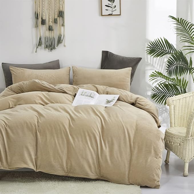 Wellboo Beige Velvet Comforter Sets King Solid Cream Coffee Fluffy Bedding Comforters Luxury Champagne Flannel Quilts Women Men Light Taupe Fuzzy Blankets Modern Minimalist Khaki Tan Sherpa Plush Bed