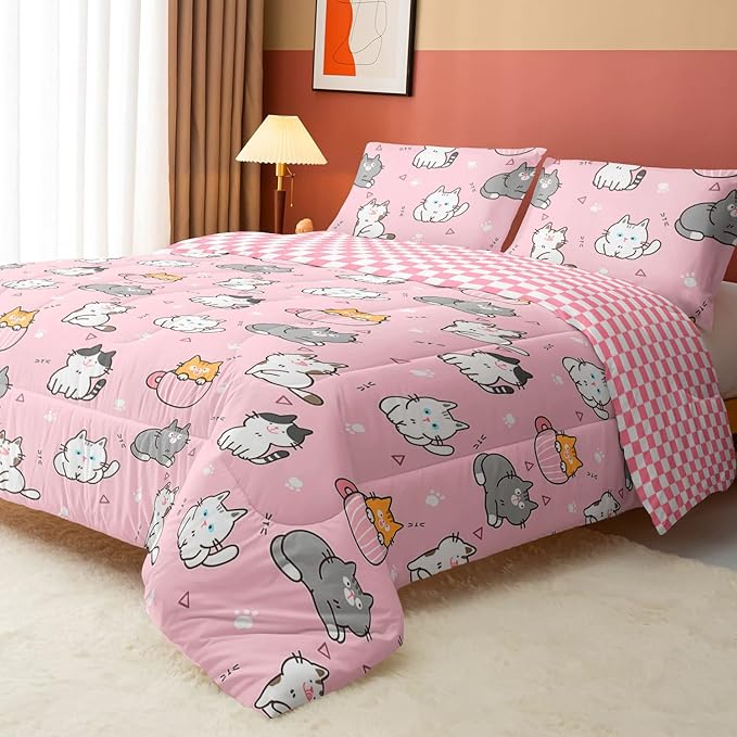 Datura home Pink Kawaii Cat Comforter Bedding Set for Girls Lovely Kitten Pink Print Cute Animal Pattern Bedding Set with 1 Comforter and 2 Pillowcases for Girls Bedroom All Season(Cat Pink Full)