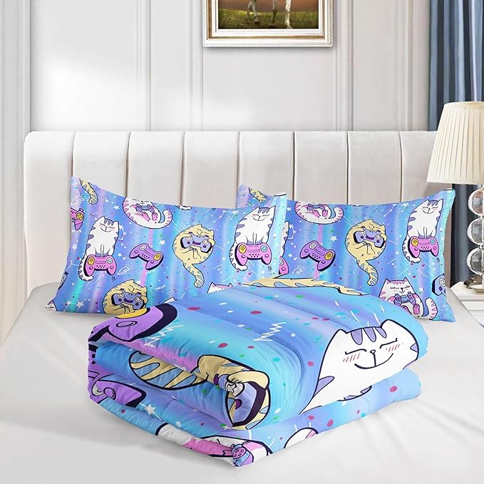 Datura home Cat Comforter Set Blue Kawaii Cat Printed Quilt Bedding Set with 1 Comforter and 2 Pillowcases for Boys and Girls Bedroom All Season(Blue Cat Full)