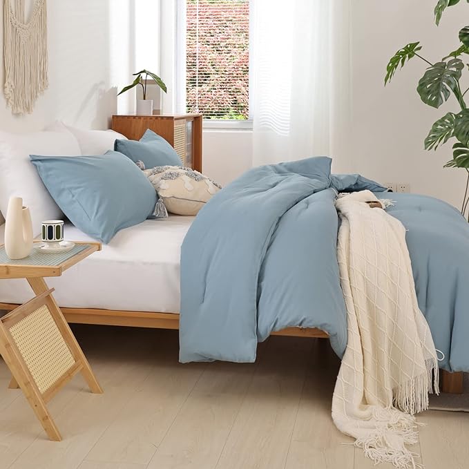ROSGONIA Dusty Blue Twin Comforter Set for Boys Girls, 1 Boho Blue Comforter & 1 Pillowcase, Lightweight Kids Comforter All Season Dorm Bedding Set