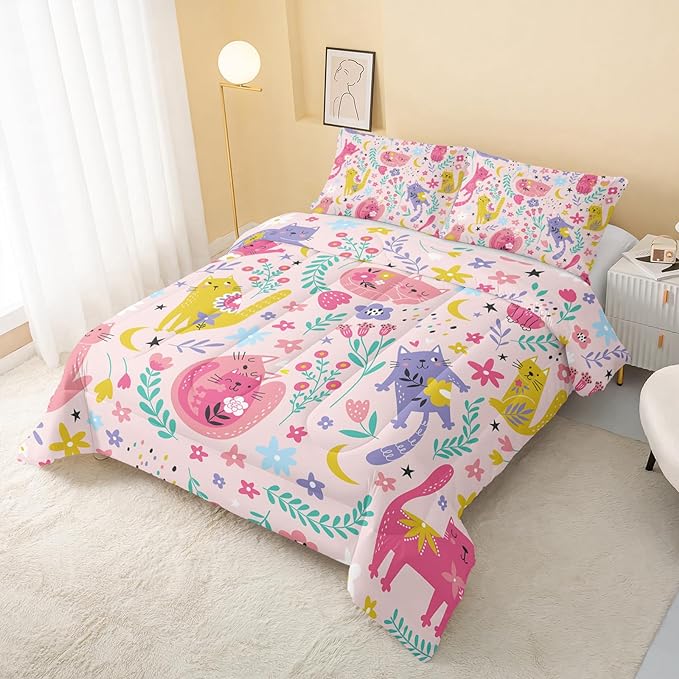 Floral Cat Comforter King Size,Pink Cat Comforter Set for Kids Teens Girls,3Pcs Bedding Set Printed Comforter with 2 Pillowcases,Down Alternative,Soft and Lightweight(Pink，King Size)