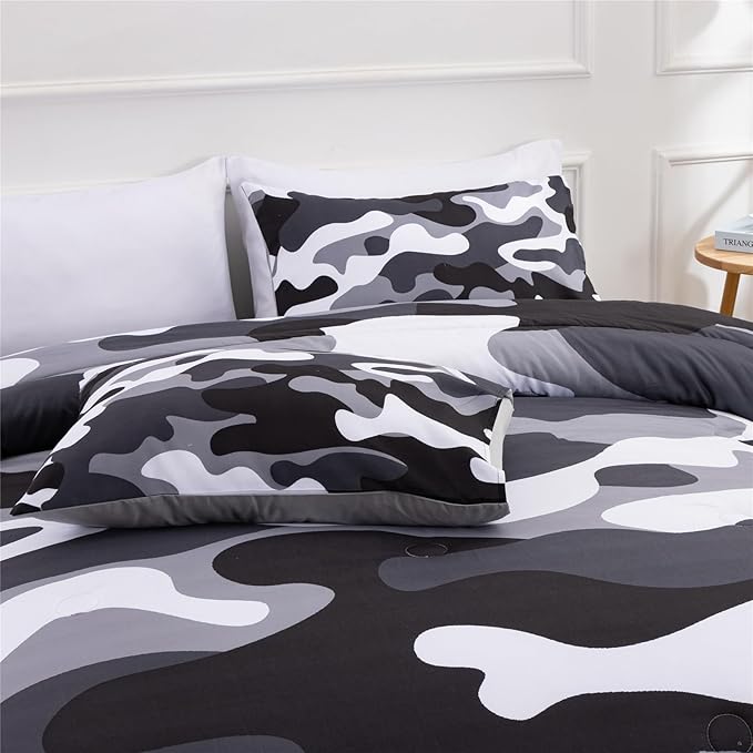 Meeting Story Camouflage Bedding Set, Colorful Pattern Style Comforter Set, 3 PCS One Comforter Two Pillowcases in One Bag, All Season Bedspread for Teens Adults (Grey,Queen