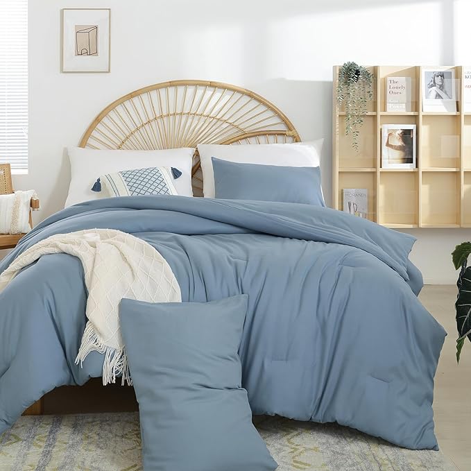 Dusty Blue Comforter Queen Size 3PCS Bed Comforter with 2 Pillowcases - Ligtweight Soft Solid Blue All Season Queen Comforter Bed Set - Boho Aesthetic Bedding Set for Men and Women