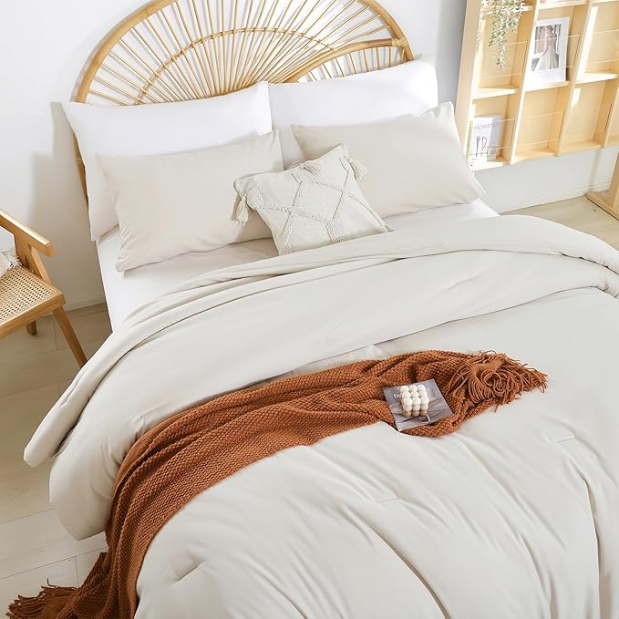 Full Size Comforter Modern Beige 3PCS Microfiber Full Size Comforter Sets for All Season Comforter for Men, Women and Girls Soft Lightweight Bed Comforter Set (1 Comforter, 2 Pillowcases)