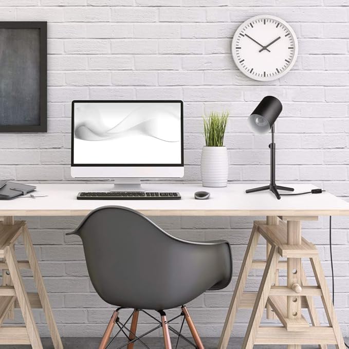 Globe Electric 52899 Pratt Desk Lamp, 18 in 1-Light, Matte Black Tripod Base