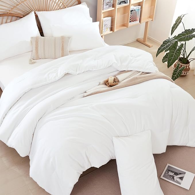 Full Size Comforter White Modern 3PCS Microfiber Full Size Comforter Sets for All Season Comforter for Men, Women and Girls Soft Lightweight Bed Comforter Set