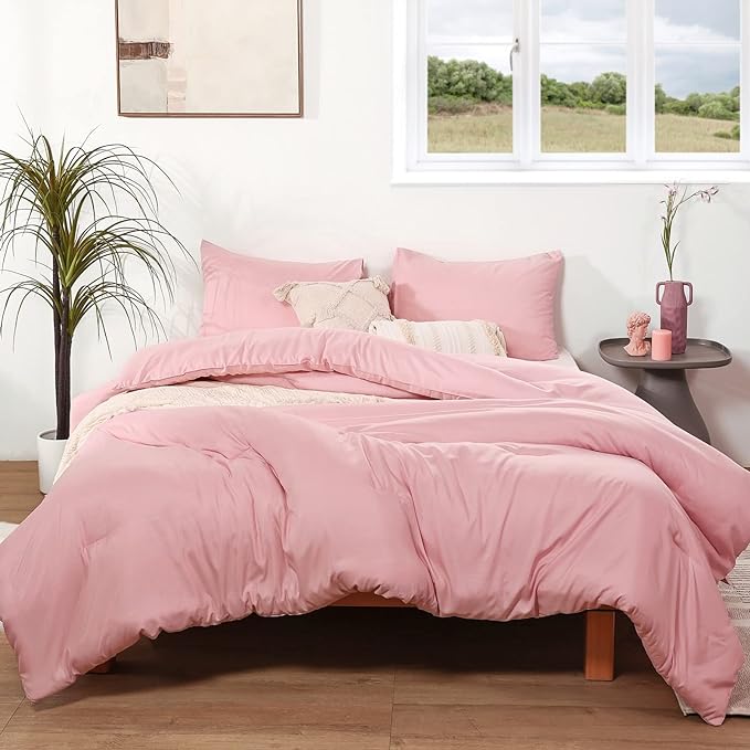 ROSGONIA Twin Comforter Set for College Girls Boys Pink, 1 Boho Comforter & 1 Pillowcase, Lightweight Kids Comforter Set All Season Dorm Bedding