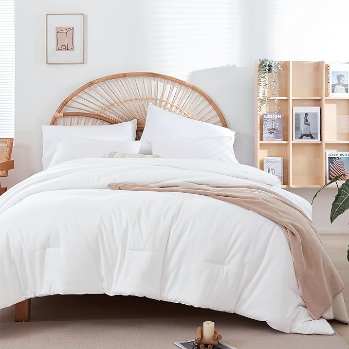 White Comforter California King Comforter Set - 3PCS Oversized Boho Beddsing Set Soft Fluffy Microfiber Comforter for All Season (1 Comforter, 2 Pillowcases)