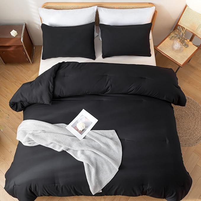ROSGONIA King Size Comforter Set Black, 3pcs (1 Black Comforter & 2 Pillowcases), All Season Bedding Lightweight Bedspread Blanket Quilt Bed Set