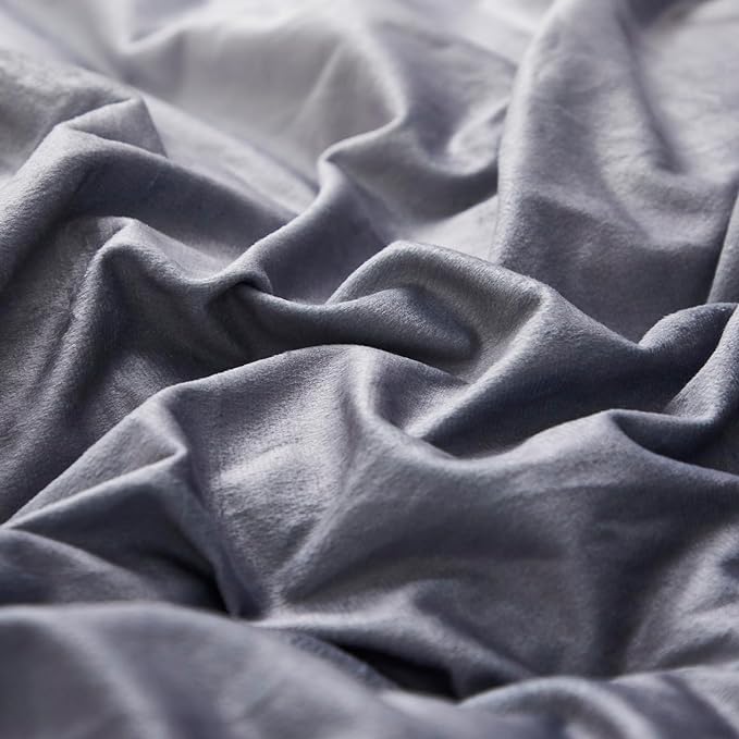 Gray White Gradient Comforter Set Cal King Gray Velvet Bedding Comforter Modern Plain White and Deep Gray Gradient Soft Quilt Farmhouse Flannel Comforter Warm California King Bed Comforter