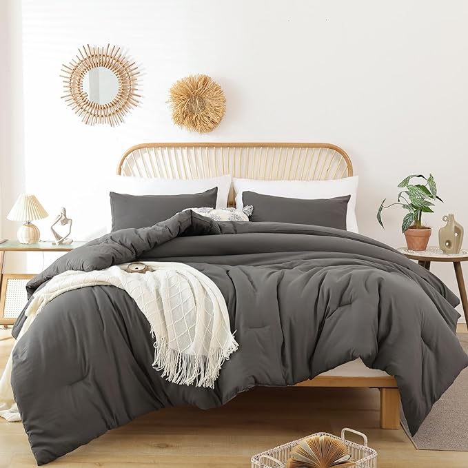 ROSGONIA King Size Comforter Set Charcoal Grey, 3pcs (1 Boho Dark Gray Comforter & 2 Pillowcases), All Season Bedding Lightweight Bedspread Blanket Quilt