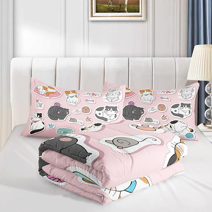 CVHOUSE Cat Bedding,Cartoon Cat Comforter King,Animals Print Comforter Set for Kids,Kawaii Quilt Set with 1 Comforter and 2 Pillow Cases