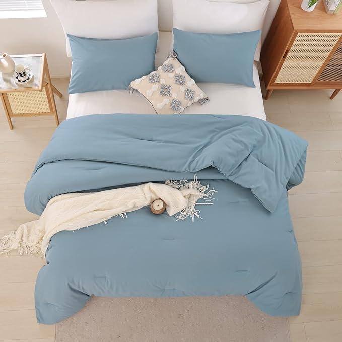 ROSGONIA King Size Comforter Set Dusty Blue, 3pcs (1 Boho Blue Comforter & 2 Pillowcases) All Season Bedding Lightweight Bedspread Blanket Quilt