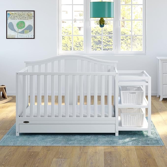 Graco Solano 4-in-1 Convertible Crib and Changer with Drawer (White) – Crib and Changing Table Combo with Drawer, Includes Changing Pad, Converts to Toddler Bed, Daybed and Full-Size Bed