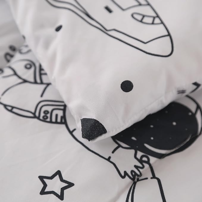 MAG 3Pcs Out Space Bedding Comforter Set, Twin Size White Galaxy Comforter Set,for Toddlers Kids,Boys Teens and Girls,Super Soft Microfiber (1 Comforter + 2 Pillowcases) (Space, Twin)