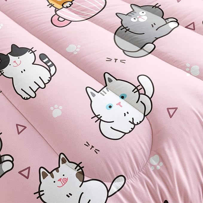 Datura home Pink Kawaii Cat Comforter Bedding Set for Girls Lovely Kitten Print Cute Animal Pattern with 1 and 2 Pillowcases Bedroom All Season(Cat Twin), Twin 68x86inches