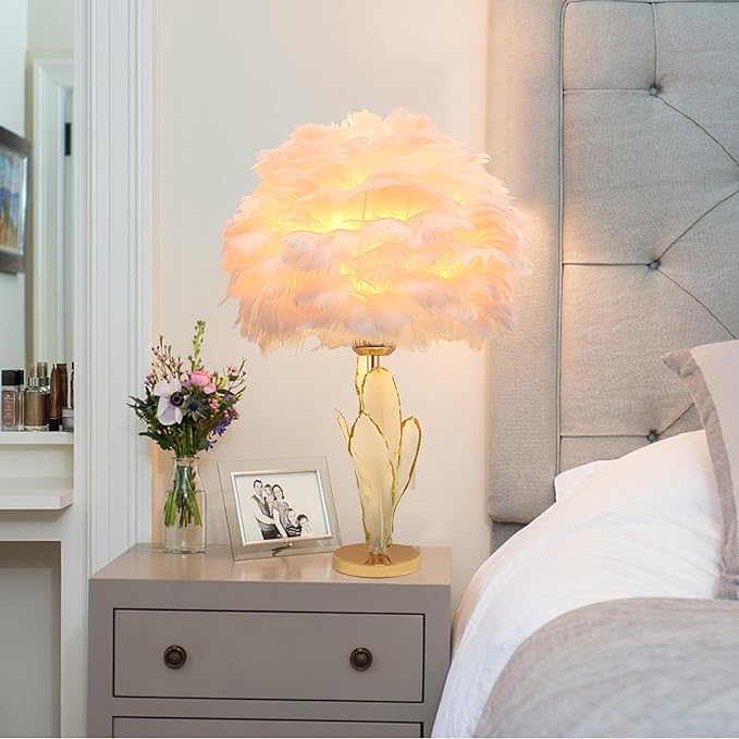 ZYLEIESENBAO Girl Lamp Creative Feather Table Lamp Gold Pink Bedside Princess Lamp Goose Feather Desk Lamp Simple Atmosphere Decoration Art Wedding Romantic Table Lamp