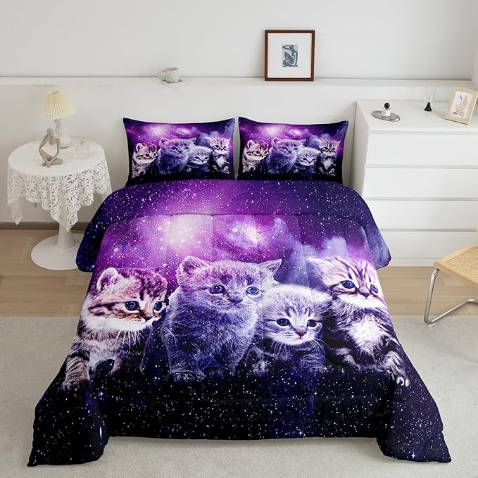 Cat Comforter Cute Pet Cats Pattern Bedding Set Outer Space Kawaii Kitten Comforter Set for Children Kids Boys Girls Cartoon 3D Animal Theme Galaxy Duvet Set Purple Room Decor Quilt Set King Size