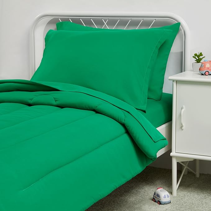 Amazon Basics 2 Piece Microfiber Kid's Bed-in-a-Bag Bedding Set, Toddler, Green, Solid