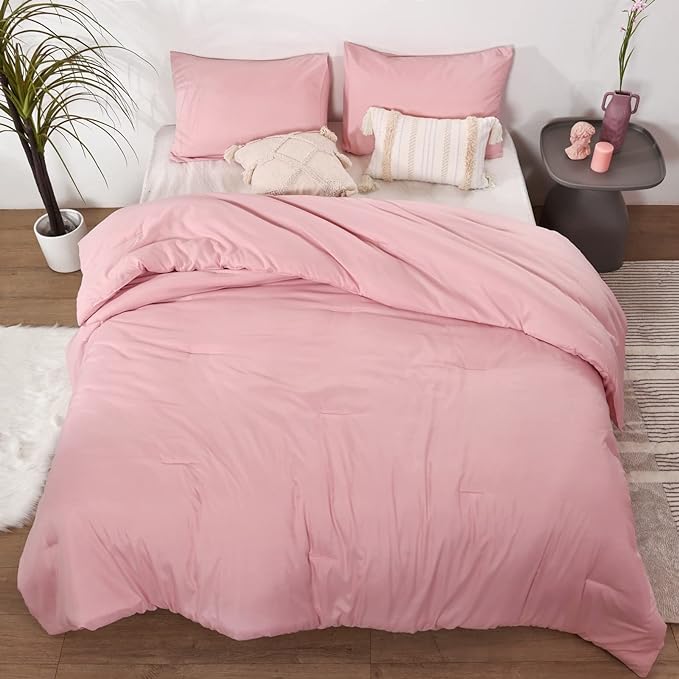ROSGONIA Pink Comforter Set Queen, 3pcs (1 Boho Pink Comforter & 2 Pillowcases) All Season Bedding Comforters Lightweight Bedspread Blanket Quilt