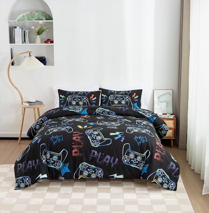 Meeting Story Gamer Gaming Bedding Sets Fluorescence Gamepad Comforter Set for Boys Games Console Action Buttons Novelty Colorful Modern Room Decor Home Quilt Set (Black, Queen)