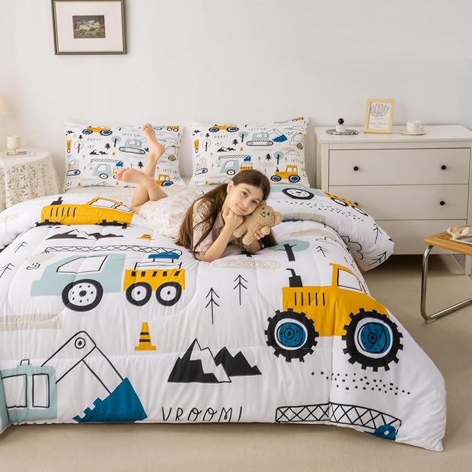 Feelyou Cartoon Car Kids Comforter Set Construction Bedding Set Decor Equipment Trucks Comforter Cartoon Car Excavator Tractor White Yellow Duvet Set Bedroom Quilt Set 3Pcs Queen