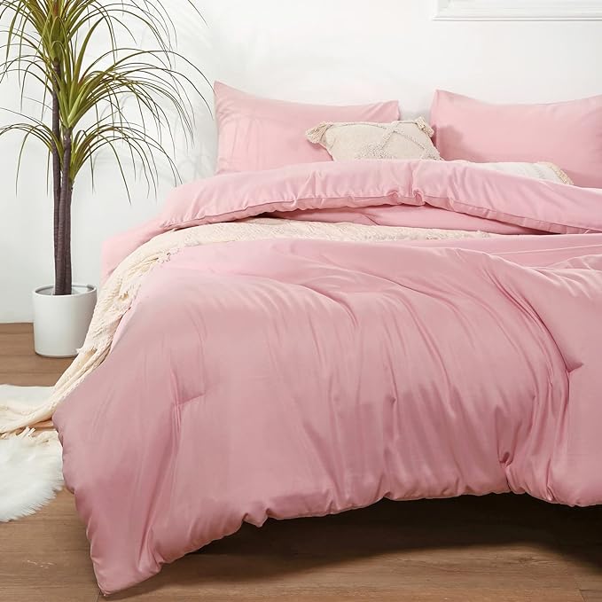 ROSGONIA Twin Comforter Set for College Girls Boys Pink, 1 Boho Comforter & 1 Pillowcase, Lightweight Kids Comforter Set All Season Dorm Bedding