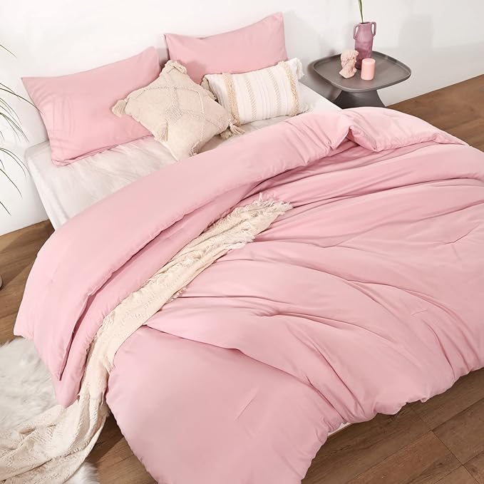 ROSGONIA Pink Comforter Set Queen, 3pcs (1 Boho Pink Comforter & 2 Pillowcases) All Season Bedding Comforters Lightweight Bedspread Blanket Quilt