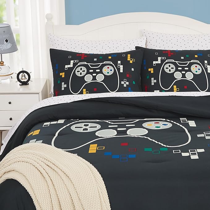 KALEIDOSPACE Gamer Bedding Sets for Boys Girls, Glow in The Dark 7 Piece Bed in a Bag Full, Ultra Soft Microfiber Kids Bedding for All Season (76"X86")