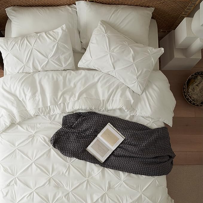 Bedsure Ivory Comforter Set Queen - Bed in a Bag Queen 7 Pieces, Pintuck Bedding Sets Ivory Bed Set with Comforter, Sheets, Pillowcases & Shams