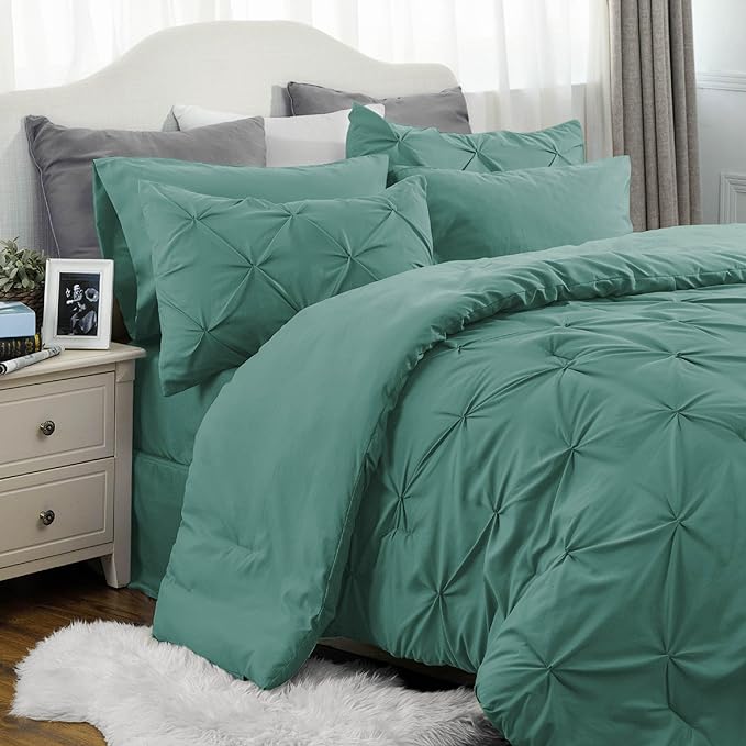 Bedsure California King Comforter Set - Cal King Bed Set 7 Pieces, Cali King Bedding Set with Comforter, Sheets, Pillowcases & Shams (Graysih Green)