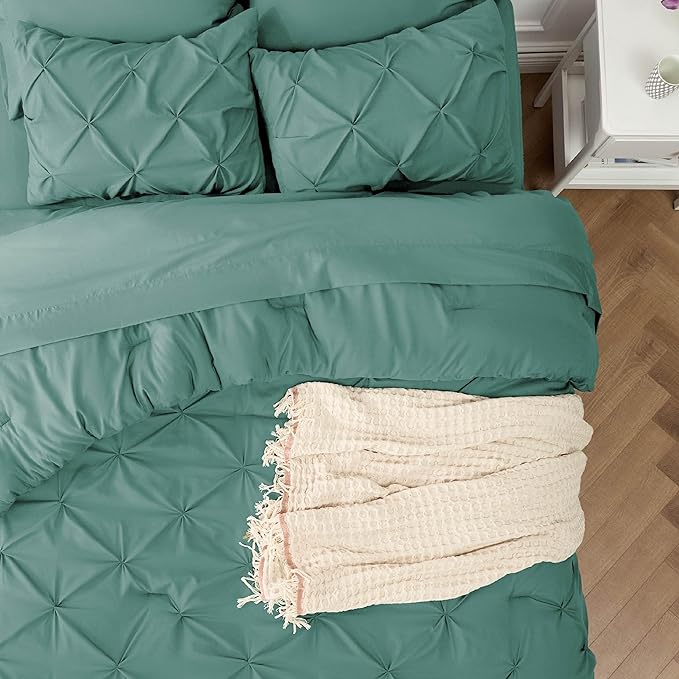 Bedsure Comforter Set Queen - Bed in a Bag Queen 7 Pieces, Bedding Sets Bed Set with Comforter, Sheets, Pillowcases & Shams (Graysih Green)