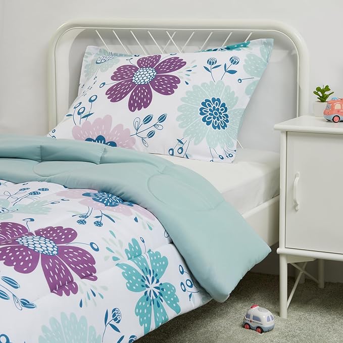 Amazon Basics 2 Piece Microfiber Kid's Comforter and Pillow Sham Set, Toddler, Purple Flowers, Floral