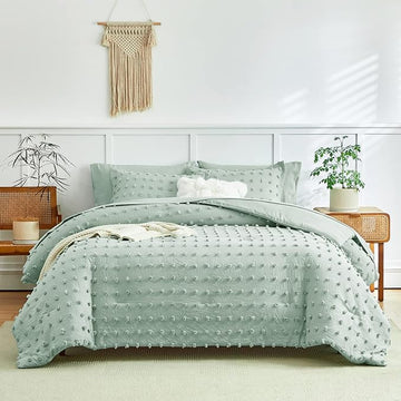 7 Pieces Tufted Dots Bed in a Bag Queen Comforter Set with Sheets Green , Soft and Embroidery Shabby Chic Boho Comforters, Solid Color with Pom Pom Design, Jacquard Tufts Bedding Set for All Season
