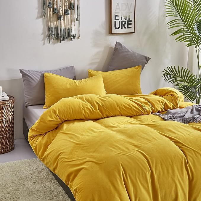 Wellboo Yellow Velvet Comforter Sets Twin Solid Mustard Yellow Fluffy Bedding Comforters Women Girls Plain Turmeric Yellow Sherpa Quilts Dark Yellow Soft Warm Winter Bed Blankets Luxlury Yellow Bed