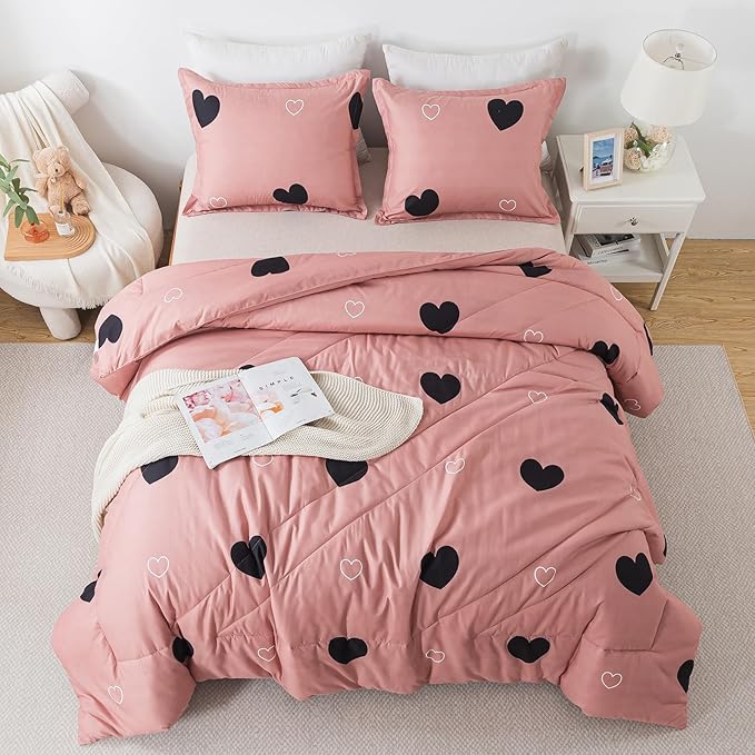 Queen Comforter Set Cameo Brown, Pink Cute Love Heart Sexy Comforter Bedding Set for All Seasons, Geometric Soft Microfiber 3 Pieces Comforter Set with Pillowshams