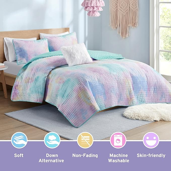 Intelligent Design Twin Quilt Set Boho Quilt Set, Watercolor Tie-Dye Coverlet Set, Casual & Trendy Quilted Lightweight Bedspread, All Season Bed Set, Sham, Cassiopeia, Twin/Twin XL, Pink/Blue 3 Piece