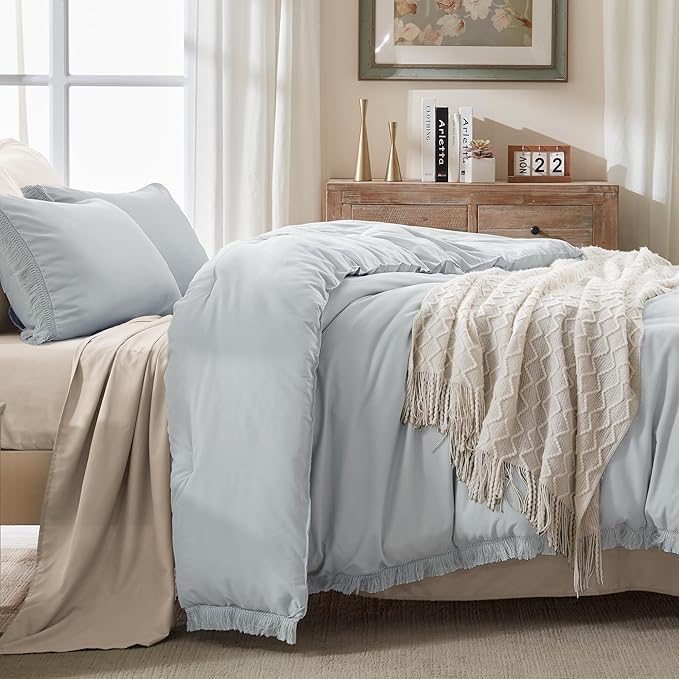 Andency Light Grey Comforter Set Full Size, 3 Pieces Boho Tassel Lightweight Bedding Comforter Sets, All Season Soft Fluffy Fringe Bed Set (79x90In Comforter & 2 Pillowcases)